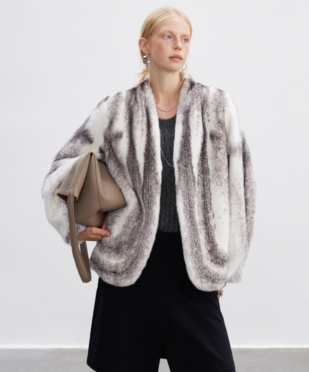 Damen Winter Noir Fuchspelzmantel