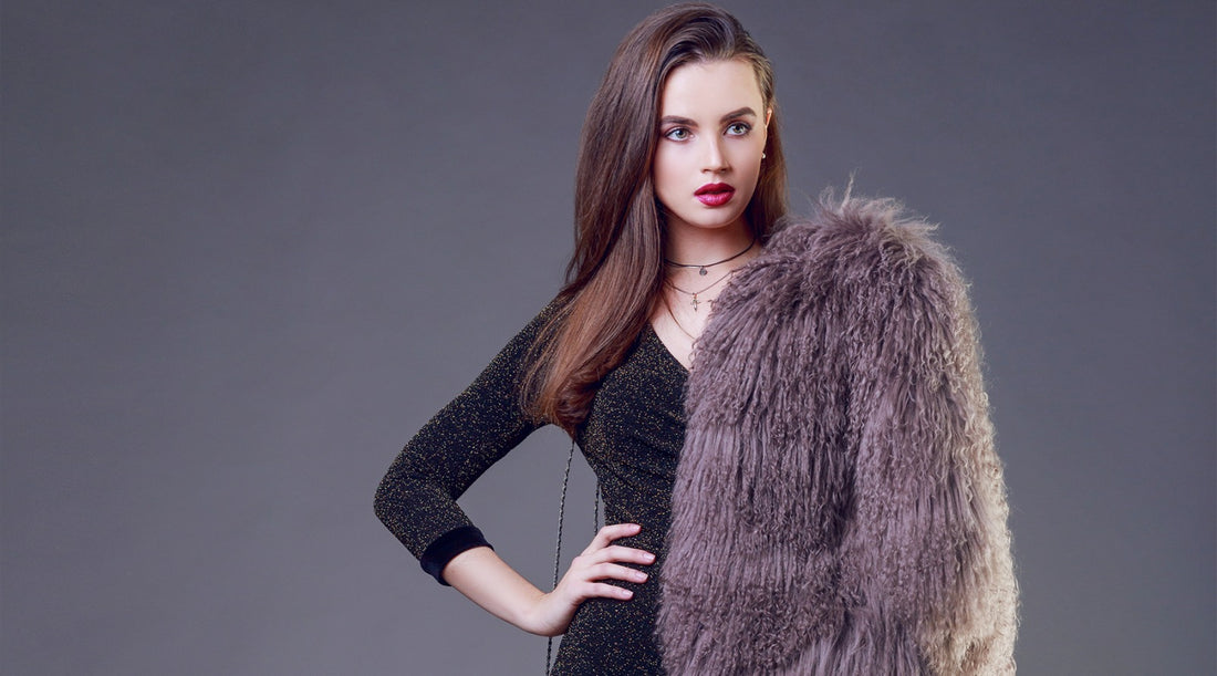 How To Carry Fur Jacket With A Style In 2024