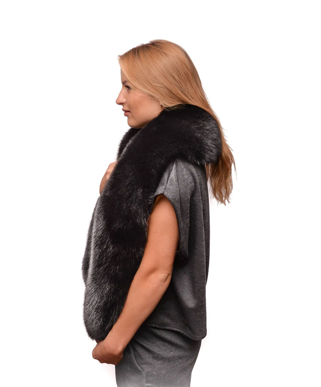 Schwarze Stola mit Fuchspelzkragen aus Samt für Damen