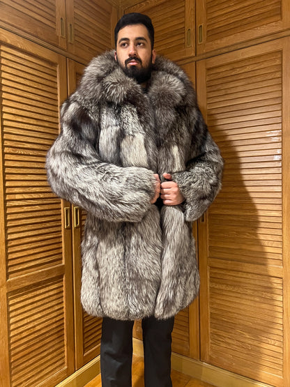 Pre-Owned: Men's 3/4 Silver Fox Fur Coat