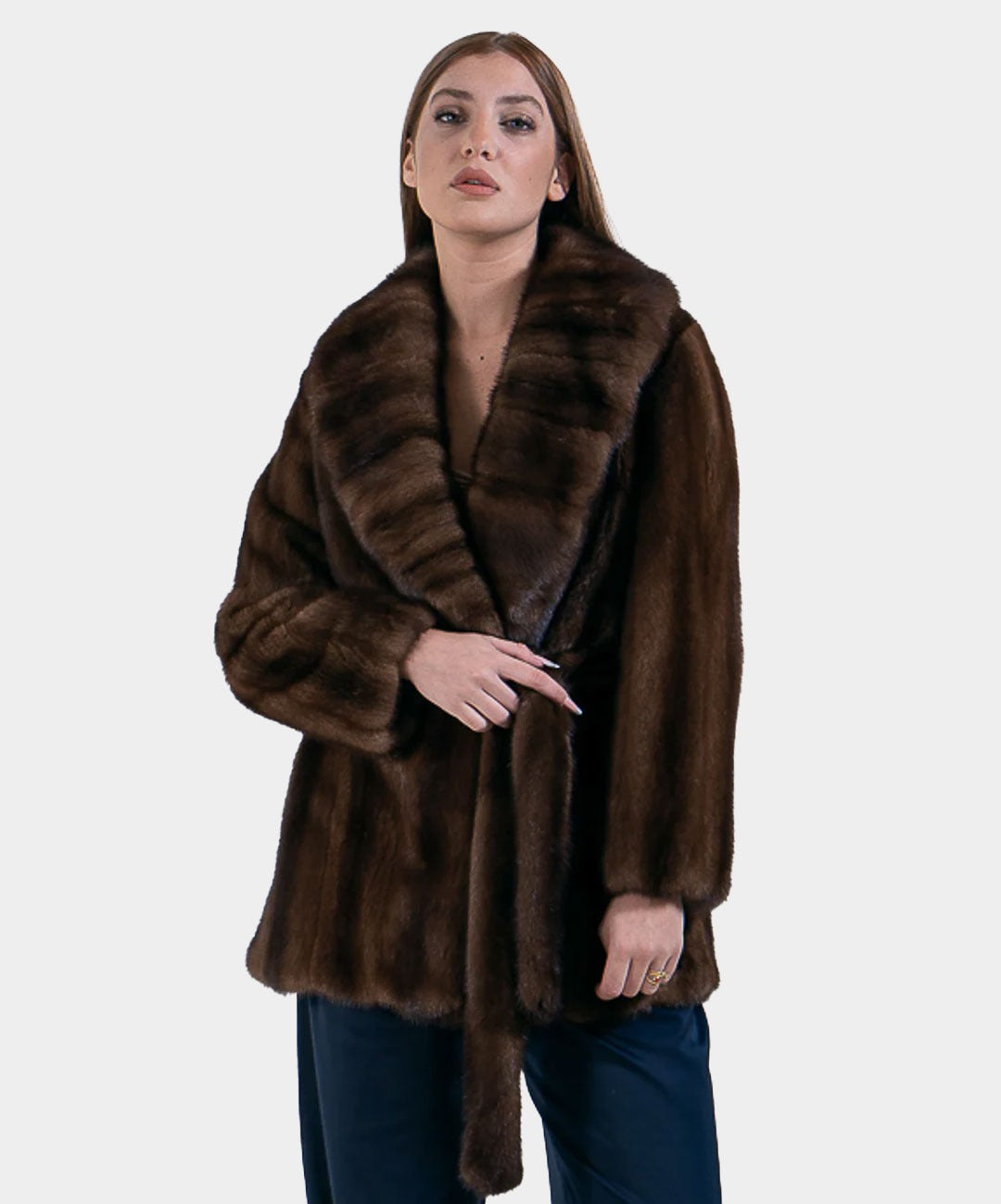 Damen Morgenmantel aus Nerz mit Schalkragen