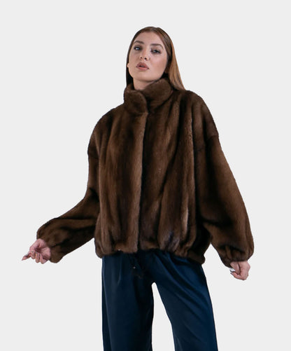 Kurze Nerzjacke für Damen in Mahagoni
