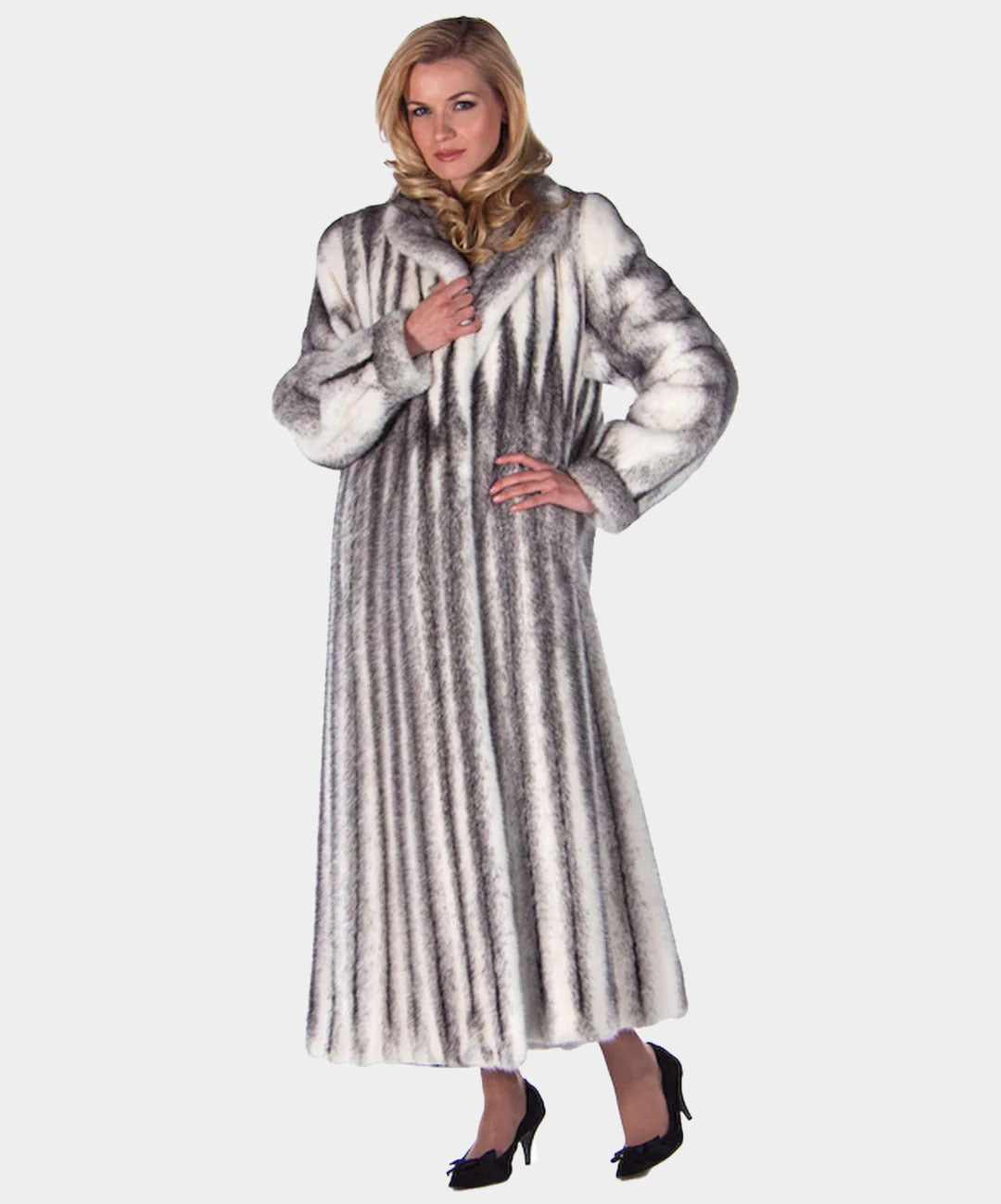 Schwarzer Nerzmantel für Damen mit Kreuz