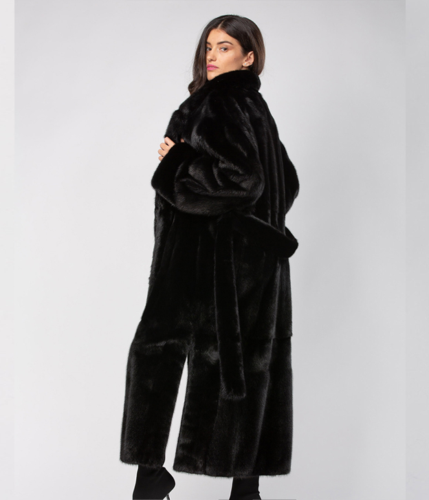 Women’s Robed Black Mink Coat