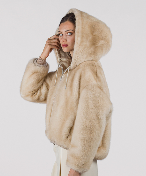 Women’s Pearl Hooded Mink Fur Jacket