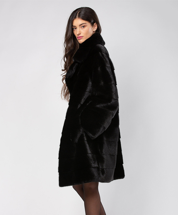 Women’s Horizontal Black Mink Fur Coat